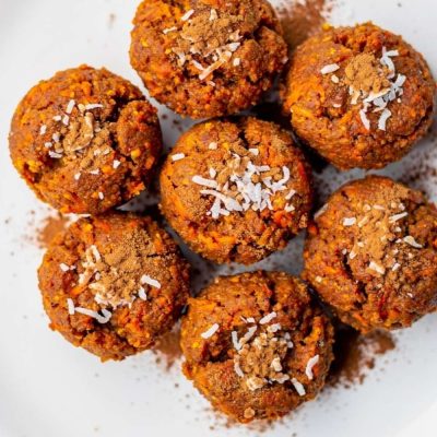 Raw Vegan Carrot Cake Bites