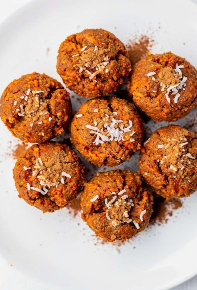 Raw Vegan Carrot Cake Bites